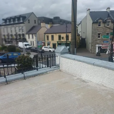 Ardhill House The Diamond, In The Heart Of Town , F94 C7x9 3*