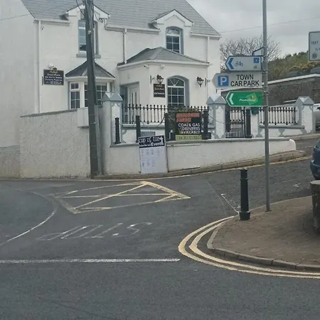 Penzion Ardhill House The Diamond, In The Heart Of Town , F94 C7x9