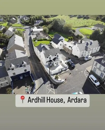Ardhill House The Diamond, In The Heart Of Town , F94 C7x9 아르다라